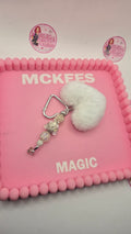 White fluffy heart keyring
