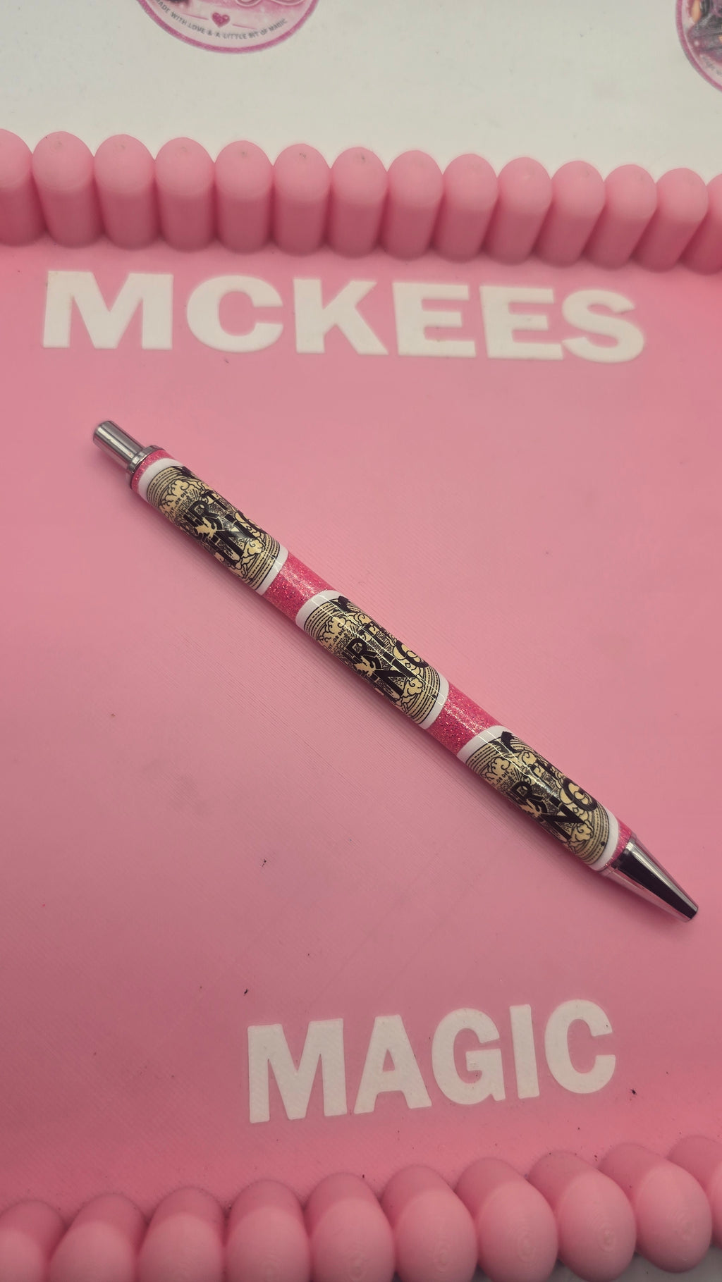 Forth Wing Pens