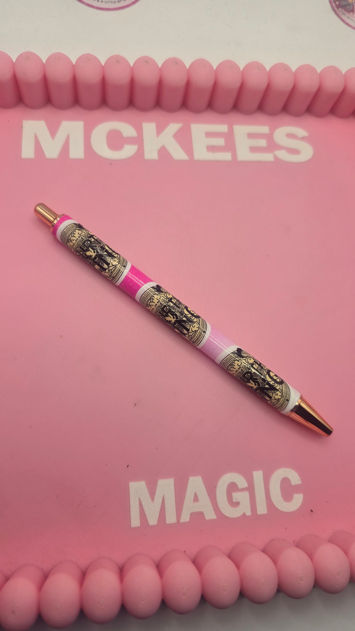 Forth Wing Pens