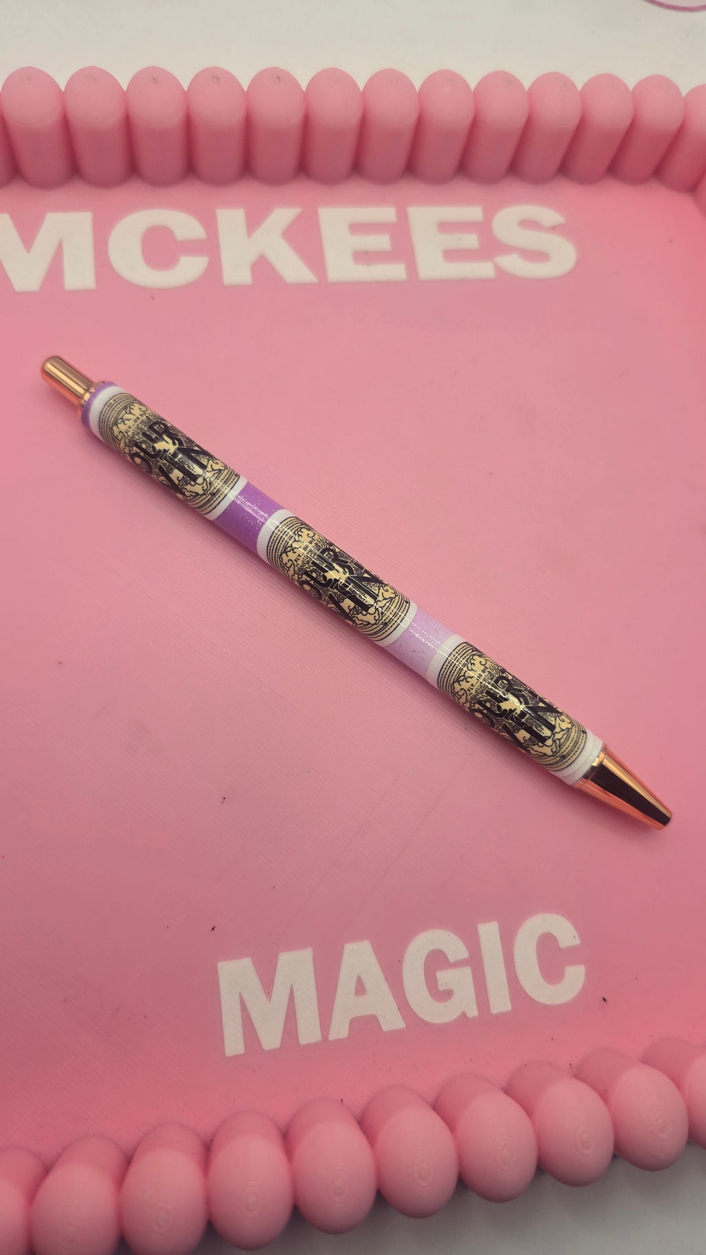 Forth Wing Pens