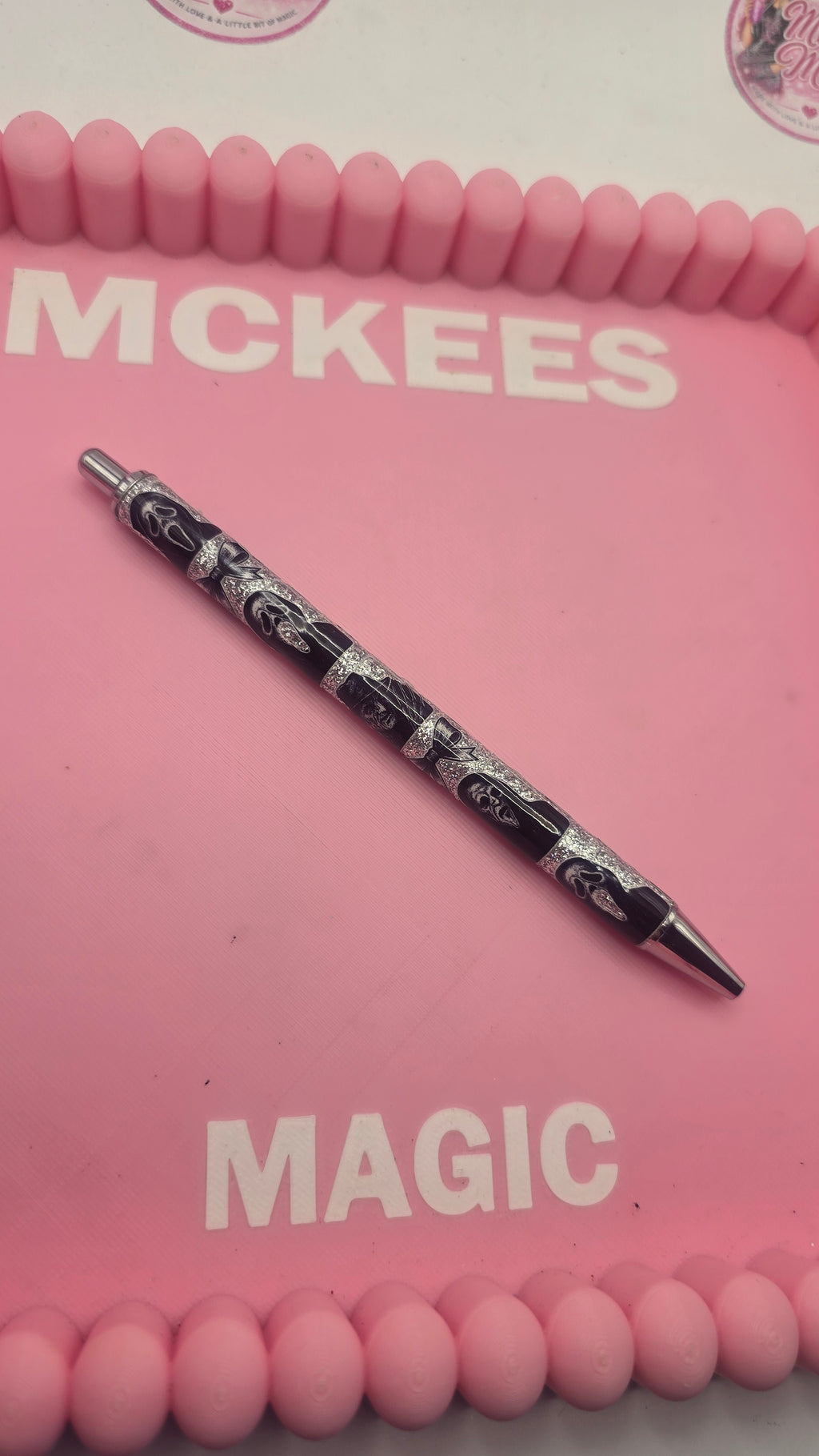 Horror and Bows Pens