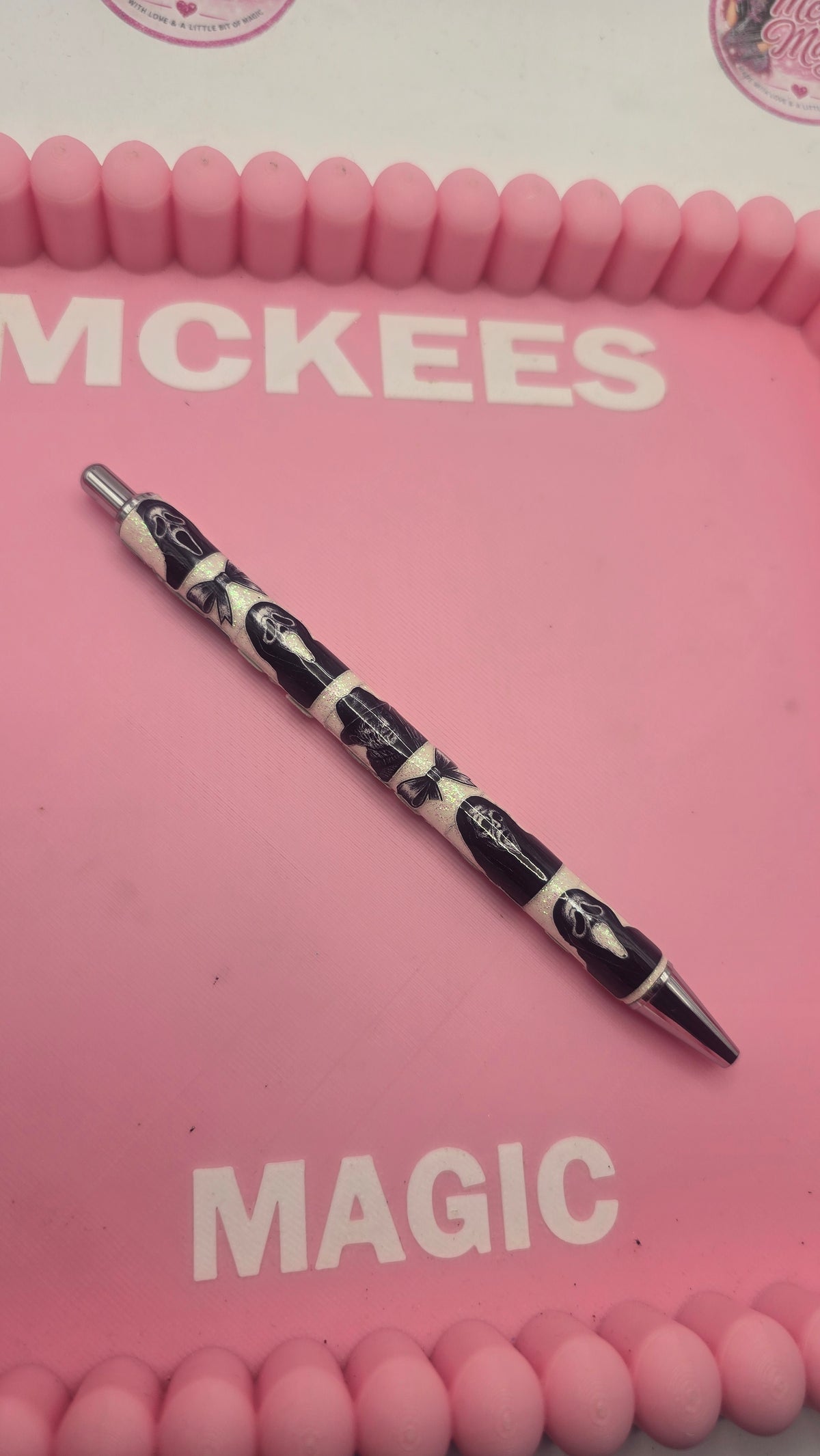 Horror and Bows Pens