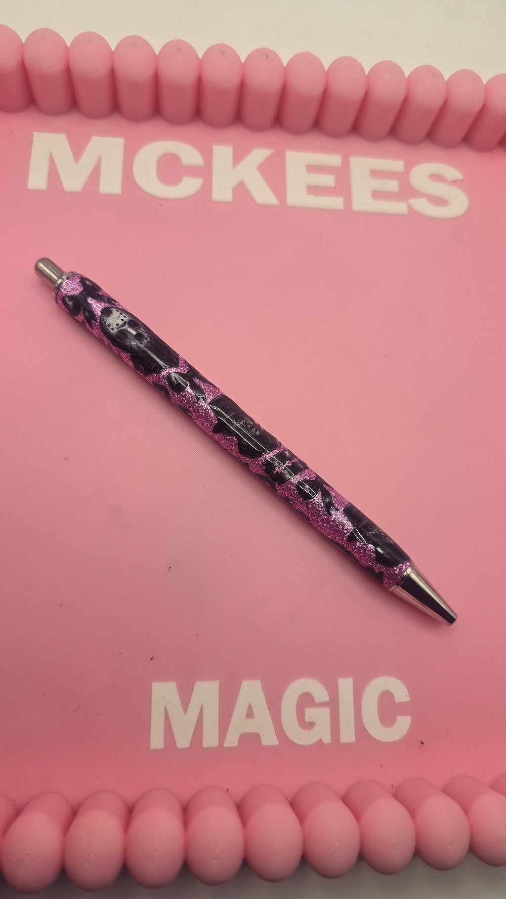 Horror Bows And Blade Pens